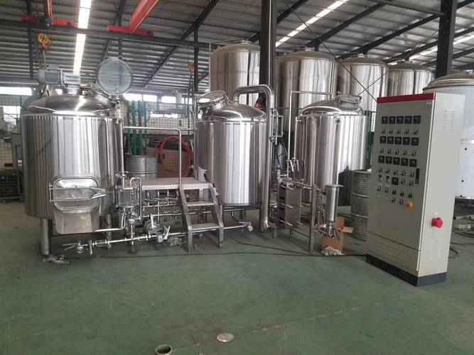 云城全套啤酒设备一套多少钱？开精酿厂到底得配齐哪些？